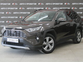 2020 Toyota RAV4 V (XA50), коричневый, 3129000 рублей, вид 1