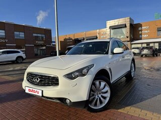 2010 Infiniti FX37 II (S51), белый, 1950000 рублей, вид 1