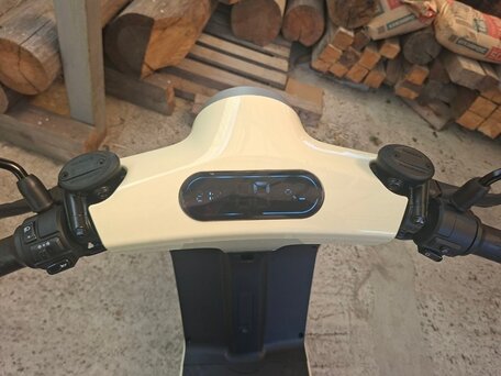 2025 Honda Cub e, белый, 125000 рублей, вид 2