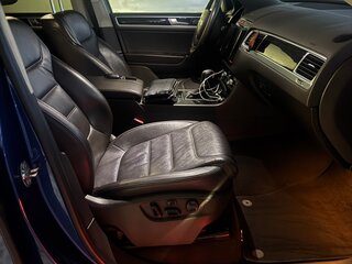 2016 Volkswagen Touareg II Рестайлинг, синий, 2450000 рублей, вид 5