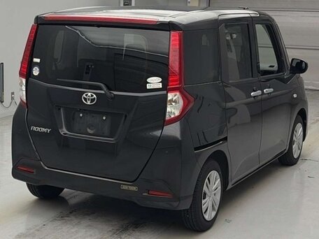 2022 Toyota Roomy I Рестайлинг, чёрный, 770000 рублей, вид 4