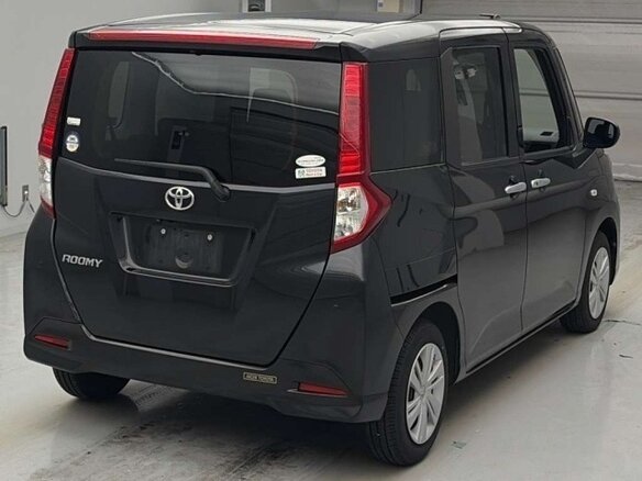 2022 Toyota Roomy I Рестайлинг, чёрный, 710000 рублей - вид 3