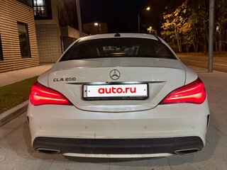 2017 Mercedes-Benz CLA 200 I (C117, X117) Рестайлинг, белый, 2200000 рублей, вид 4