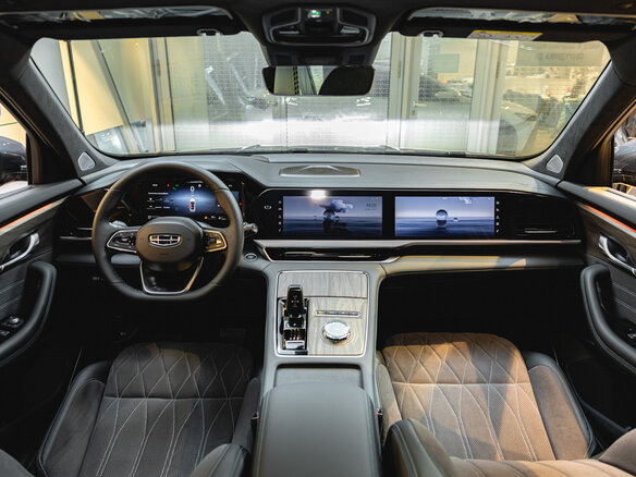 2026 Geely Monjaro I Рестайлинг, серый, 4954990 рублей - вид 19