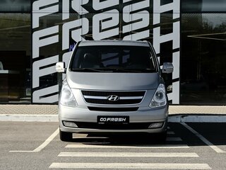 2013 Hyundai Grand Starex I, серый, 1719000 рублей, вид 3