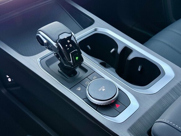 2025 Jaecoo J7 I Рестайлинг, чёрный, 3019000 рублей - вид 10