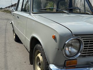 1974 Lada (ВАЗ) 2101, серый, 240000 рублей, вид 1