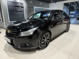 2010 Chevrolet Cruze I, чёрный, 599000 рублей, вид 1
