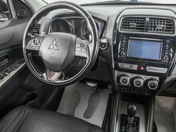2017 Mitsubishi ASX I Рестайлинг 2, белый, 1989000 рублей - вид 16