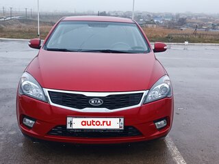 2010 Kia Ceed I Рестайлинг, красный, 850000 рублей, вид 1