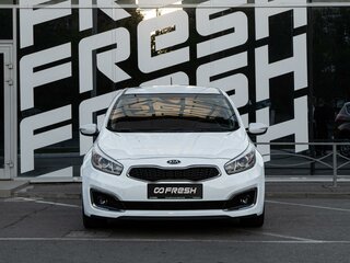 2015 Kia Ceed II Рестайлинг, белый, 1513000 рублей, вид 3