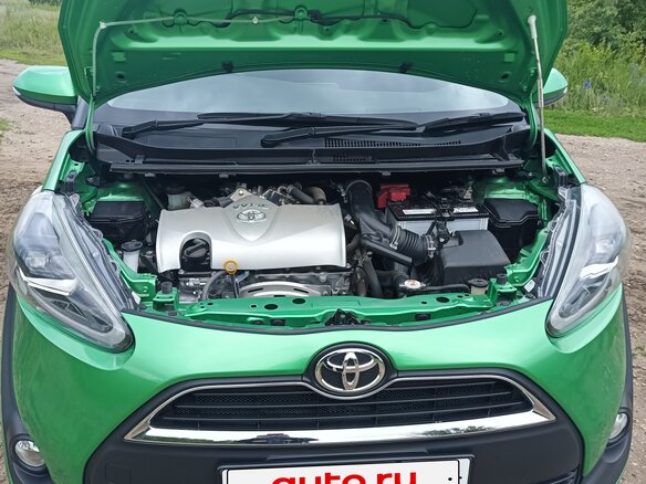 2017 Toyota Sienta II, зелёный, 1520000 рублей - вид 20