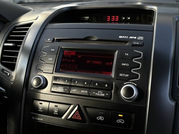 2009 Kia Sorento II, серый - вид 14