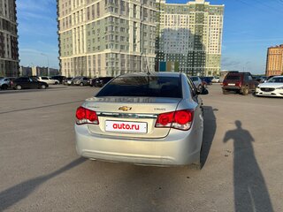 2011 Chevrolet Cruze I, серебристый, 400000 рублей, вид 5