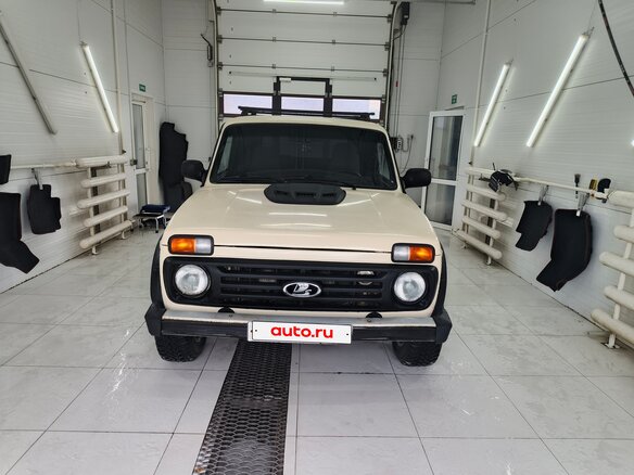 2001 Lada (ВАЗ) 2121 (4x4) I Рестайлинг, бежевый, 420000 рублей - вид 1