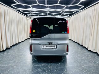 2016 Honda Stepwgn V, серый, 1749000 рублей, вид 5