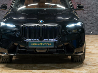 2026 BMW X7 40i I (G07) Рестайлинг, чёрный, 17990000 рублей, вид 3