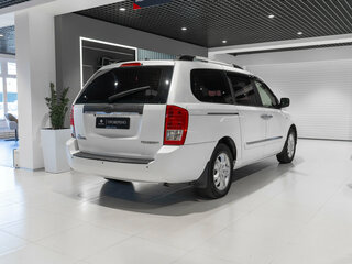 2010 Kia Carnival Grand II, белый, 960000 рублей, вид 4