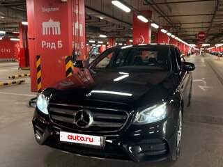 2018 Mercedes-Benz E-Класс 220 d V (W213, S213, C238), чёрный, 3360000 рублей, вид 1
