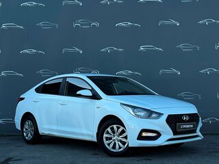 2019 Hyundai Solaris II, белый, 1329800 рублей, вид 3