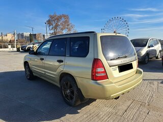 2004 Subaru Forester II, золотистый, 407000 рублей, вид 4