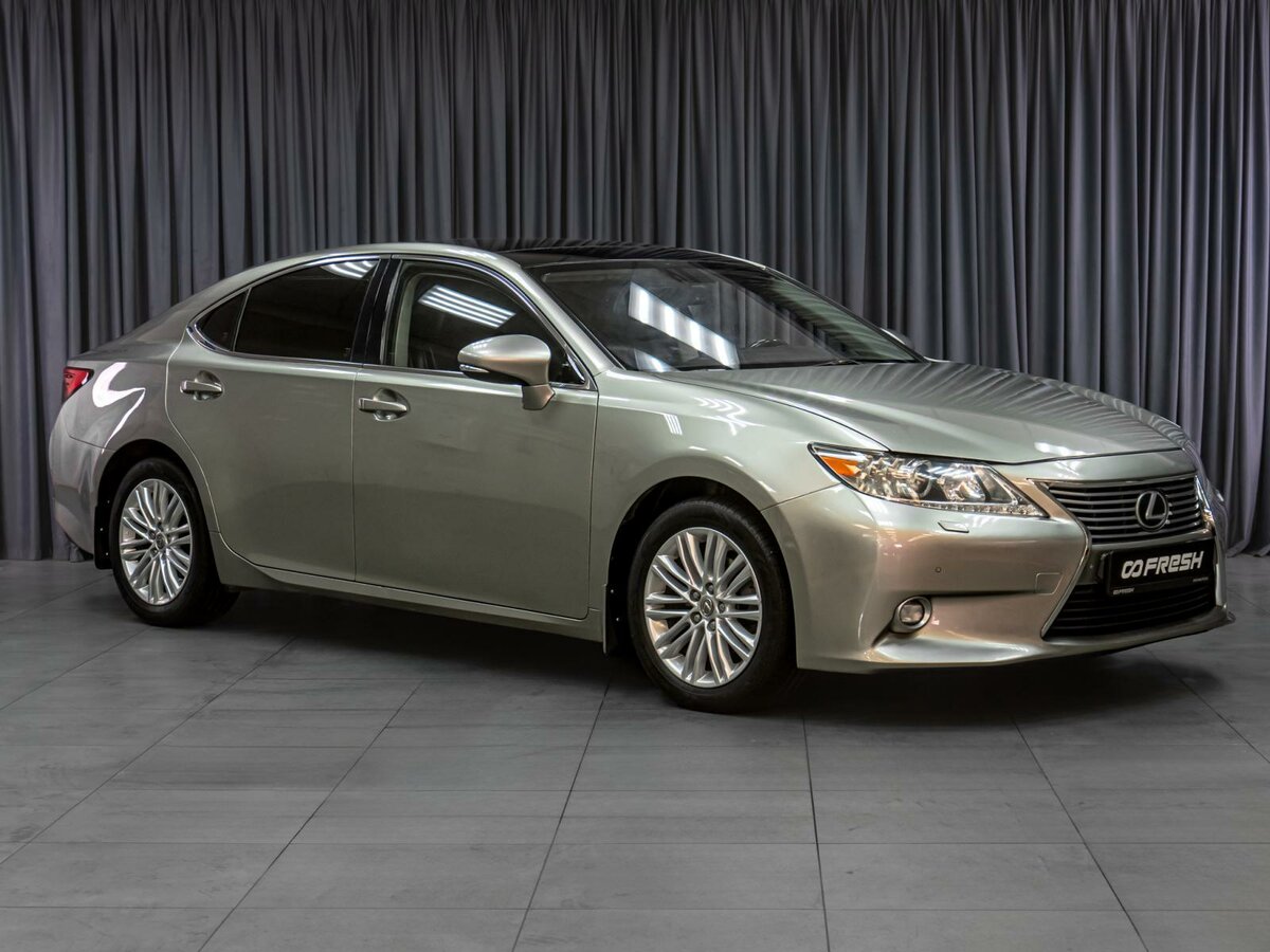 Открыть фотографии: Lexus ES VI