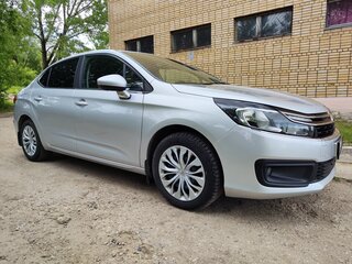 2017 Citroen C4 II Рестайлинг, серебристый, 1335000 рублей, вид 2