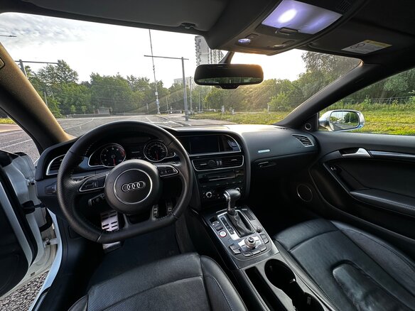 2011 Audi A5 I (8T) Рестайлинг, белый, 1790000 рублей - вид 10