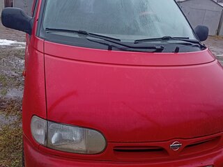 1998 Nissan Serena I (C23), красный, 230000 рублей, вид 1