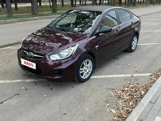 2012 Hyundai Solaris I, фиолетовый, 720000 рублей, вид 2