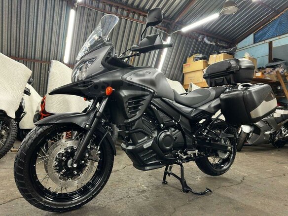 2015 Suzuki V-Strom DL 650, серый - вид 1