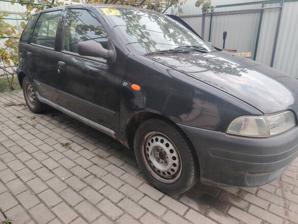 1998 Fiat Punto I, чёрный, 120000 рублей