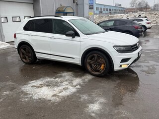 2019 Volkswagen Tiguan II, белый, 2300000 рублей, вид 2