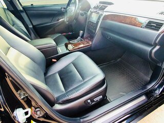 2016 Toyota Camry VII (XV50) Рестайлинг, чёрный, 2400000 рублей, вид 5