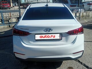 2020 Hyundai Solaris II, белый, 1200000 рублей, вид 3