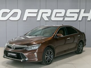 2017 Toyota Camry VII (XV50) Рестайлинг 2, коричневый, 2200000 рублей, вид 3