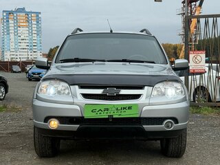 2014 Chevrolet Niva I Рестайлинг, серебристый, 449000 рублей, вид 5