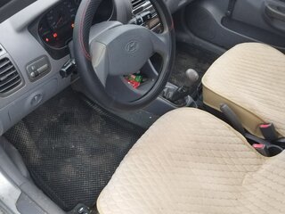 2011 Hyundai Accent ТагАЗ II, серебристый, 305000 рублей, вид 5