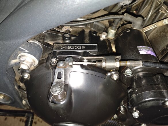 2011 Triumph Speed Triple, белый, 650000 рублей - вид 10