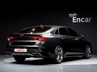 2022 Kia K5 III, чёрный, 2600000 рублей, вид 3