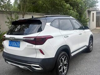 2022 Kia Seltos I, белый, 1771450 рублей, вид 3