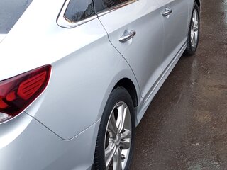 2019 Hyundai Sonata VII (LF) Рестайлинг, серый, 1450000 рублей, вид 5