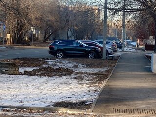 2017 Jaguar F-Pace I, зелёный, 4500000 рублей, вид 3