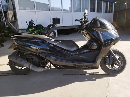 2009 Honda Forza, чёрный, 200000 рублей, вид 3