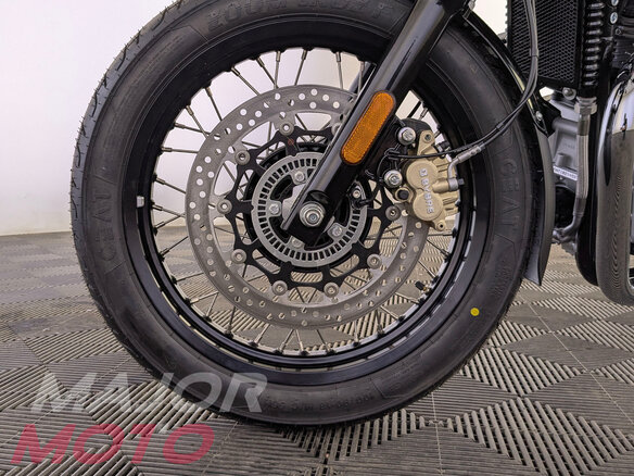 2026 Royal Enfield Interceptor 650, серебристый, 708000 рублей - вид 10