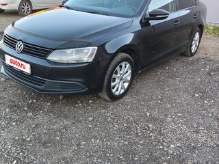 2013 Volkswagen Jetta VI, чёрный, 910000 рублей, вид 1
