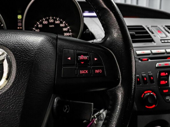2010 Mazda 3 II (BL), чёрный, 999000 рублей - вид 13