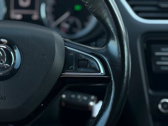 2016 Skoda Octavia III (A7), серый, 1444000 рублей - вид 25