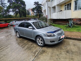 2007 Toyota Avensis II Рестайлинг, серебристый, 1000000 рублей, вид 3