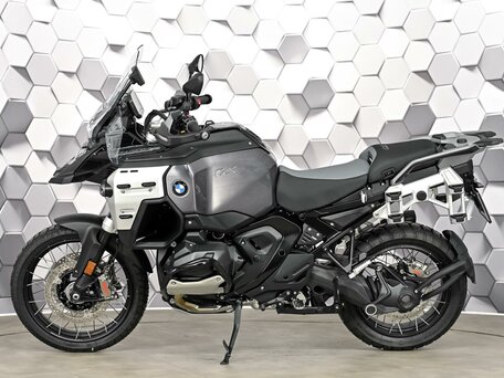 2026 BMW R 1300 GS Adventure, чёрный, 3199000 рублей, вид 4